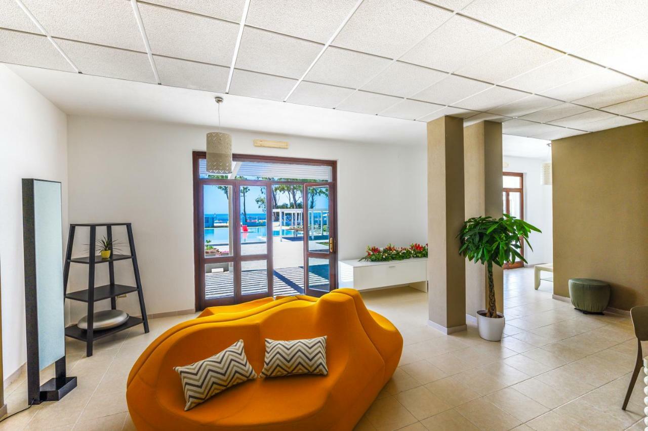 אוריסטאנו Hotel Lido Beach Phg מראה חיצוני תמונה
